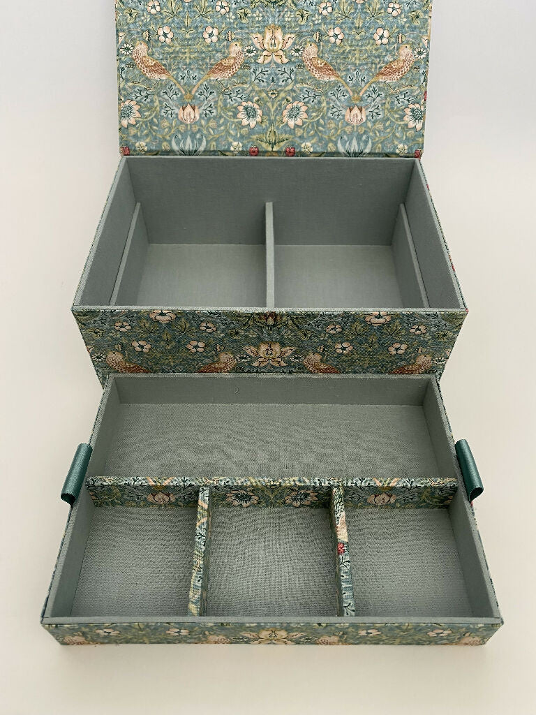 Handmade Strawberry Thief Green Box | William Morris Fabric Jewellery/ Sewing Organiser with Removable Tray - Image 6