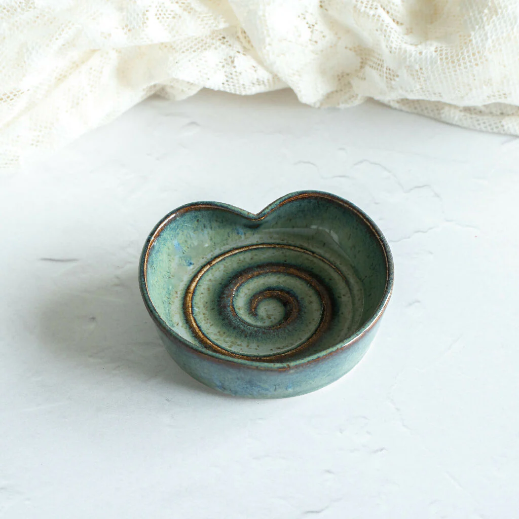 Heart Shaped Wheel-Thrown Trinket Dish - Image 8