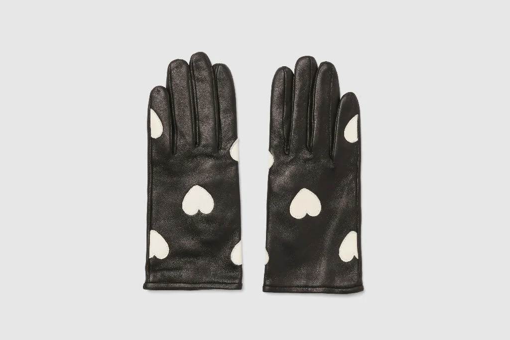 Mabel Sheppard Hearts Leather Gloves in Black and White - Image 3
