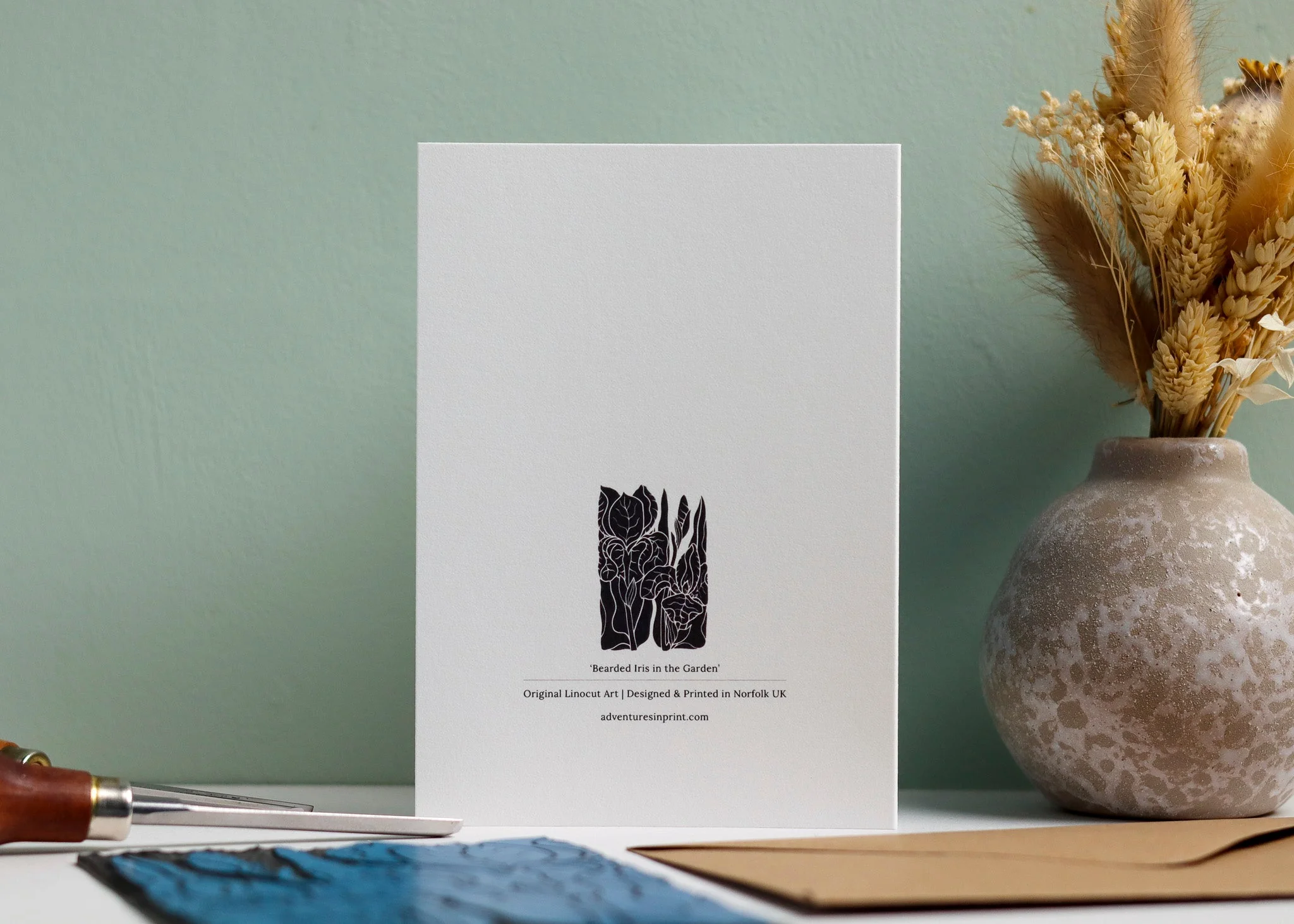 Iris in the Garden Luxury Cotton Card | Single Card & Envelope - Image 4