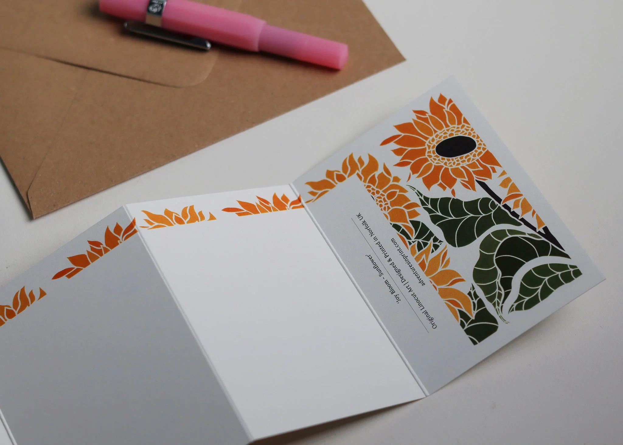 Joy Bloom Sunflower Garland Card | Single Card & Envelope - Image 11