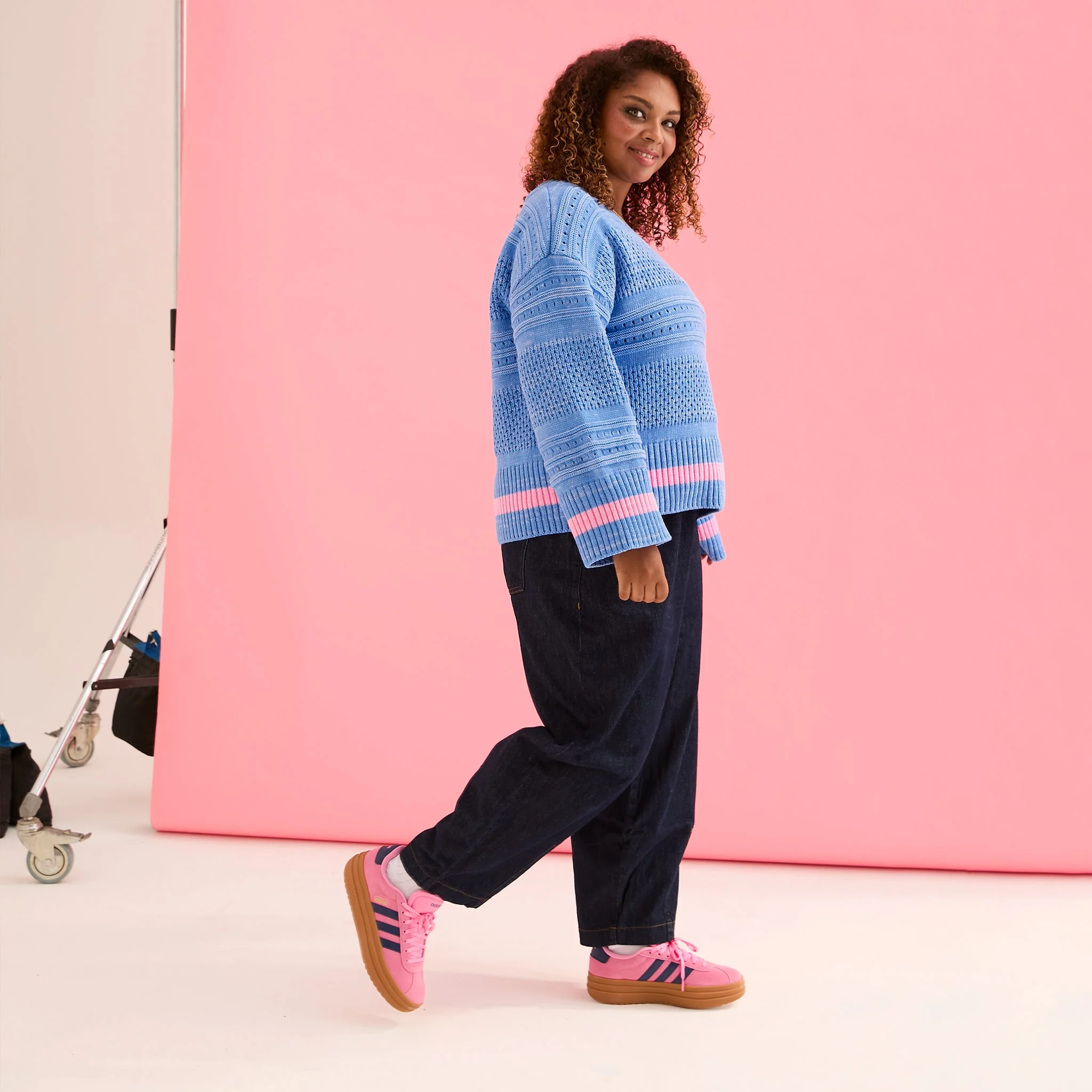 Judith Pointelle Stitch V Neck Jumper - Blue - Image 3