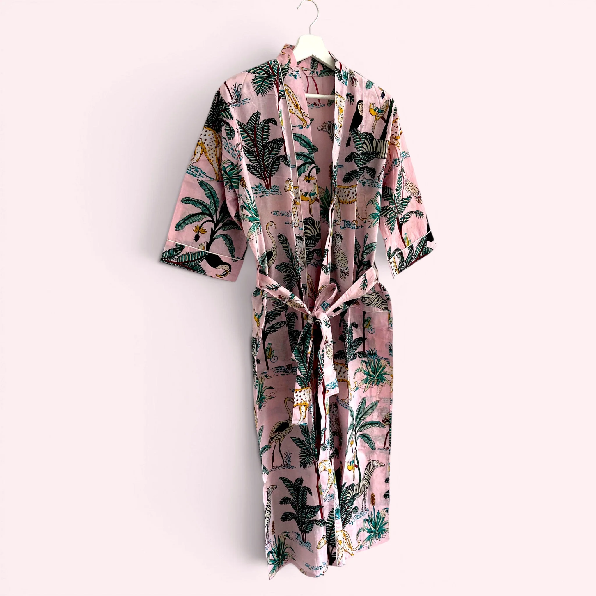 Jungle Print 100% Cotton Dressing Gown in Pale Pink - Image 3