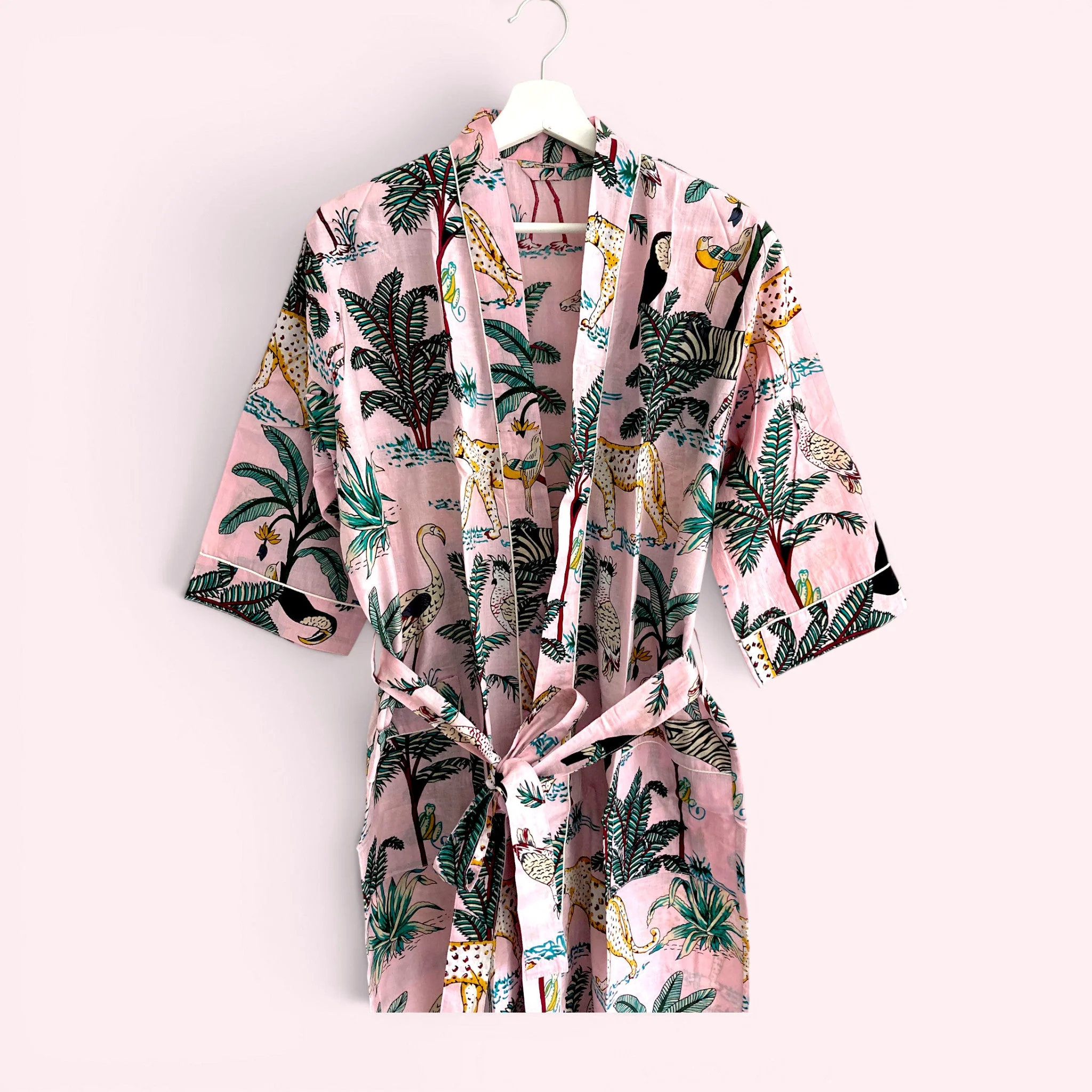Jungle Print 100% Cotton Dressing Gown in Pale Pink - Image 5