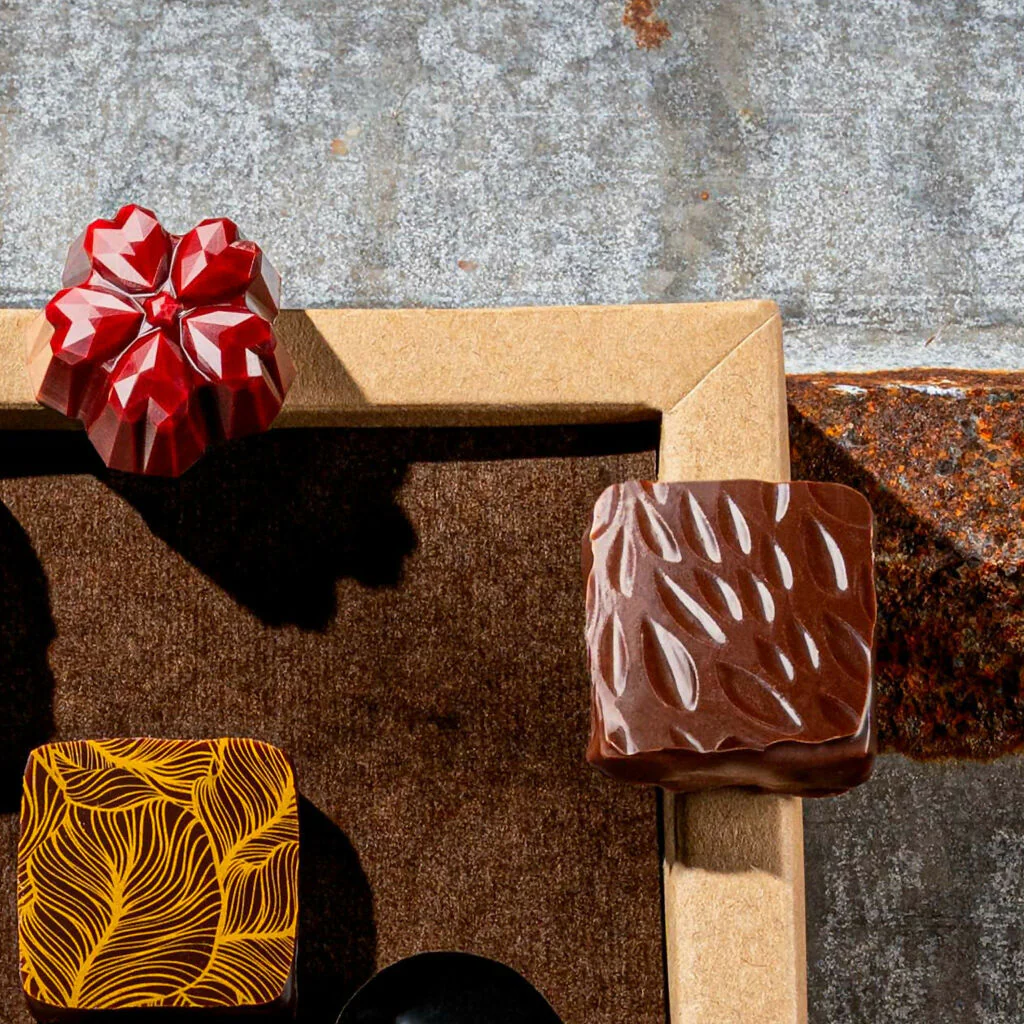 La Fève Chocolate Gift Box – 6 Handcrafted Flavours - Image 4