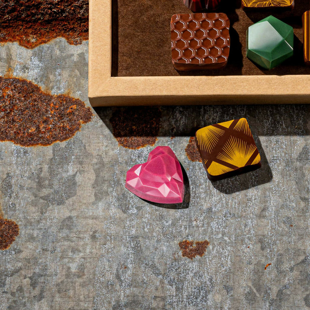 La Fève Chocolate Gift Box – 12 Handcrafted Flavours - Image 5