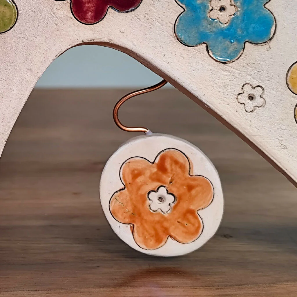 Large Mantel Clock in bright coloured blooms. - Image 6