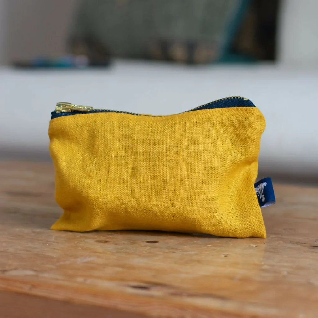 Linen Pouch with Zip - Image 6