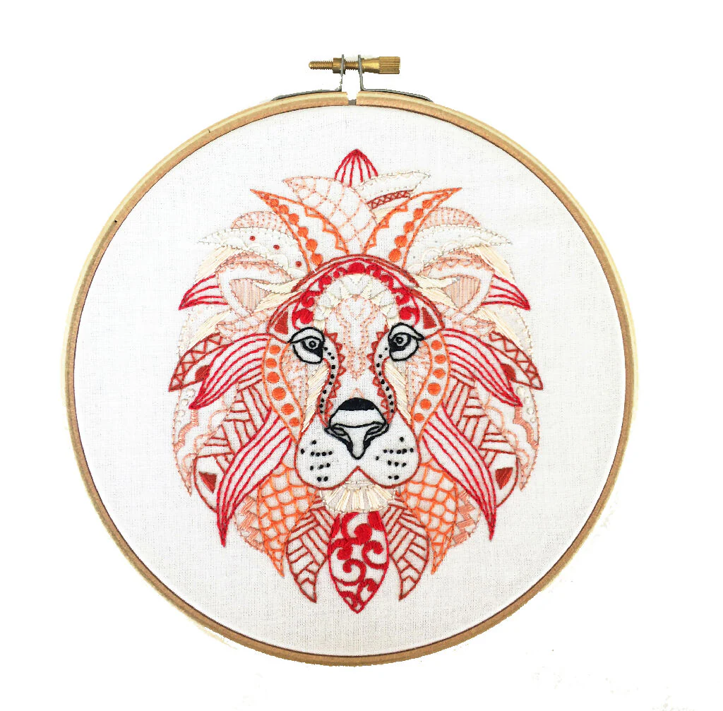 Lion Embroidery Kit - Image 2