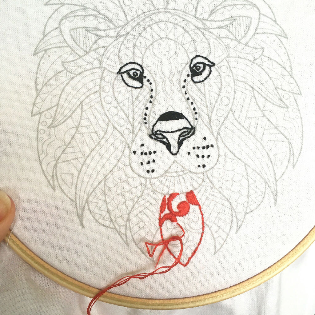 Lion Embroidery Kit - Image 5