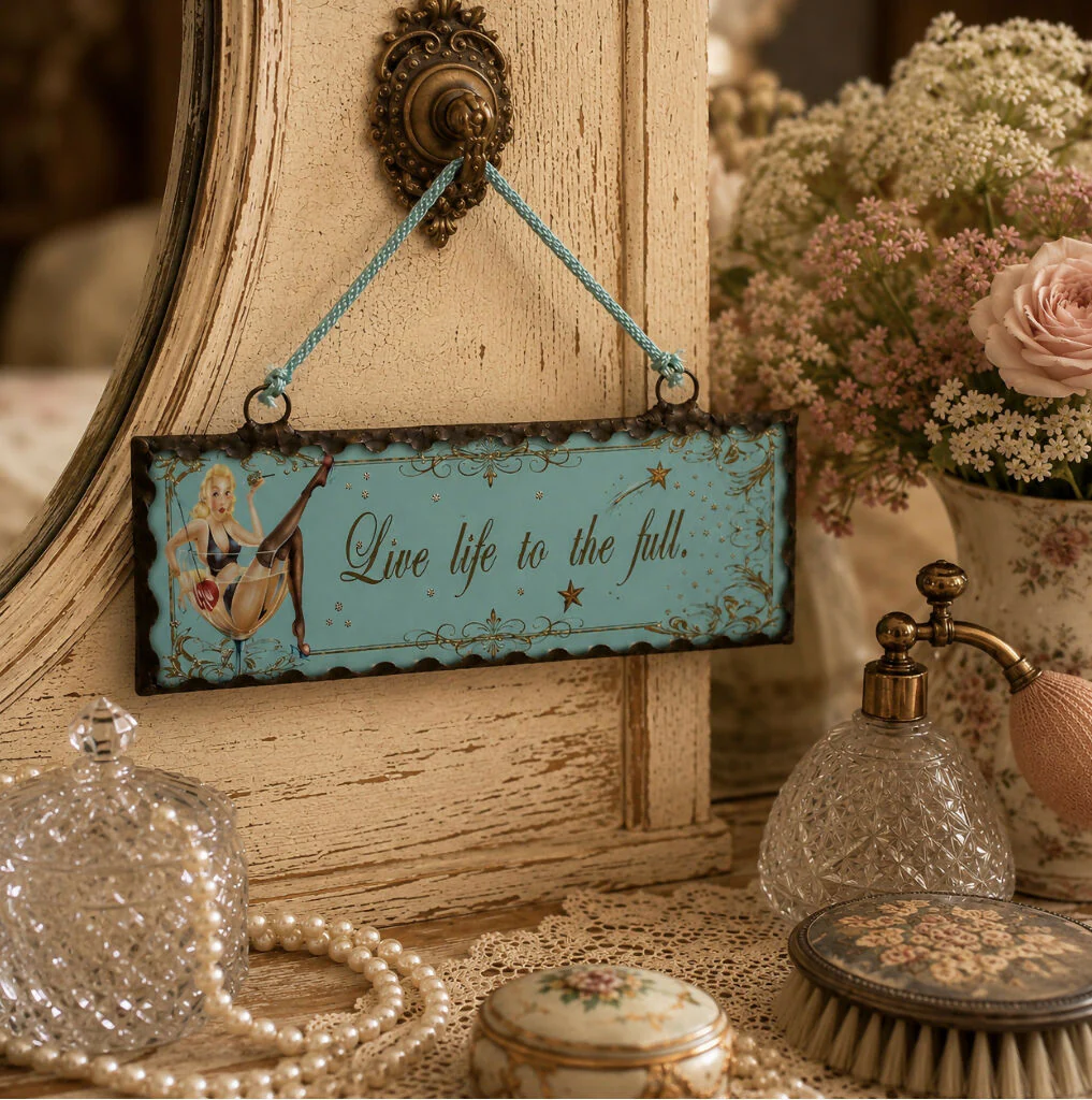 'Live Life to the Full' Hanging Vintage Friendship Token