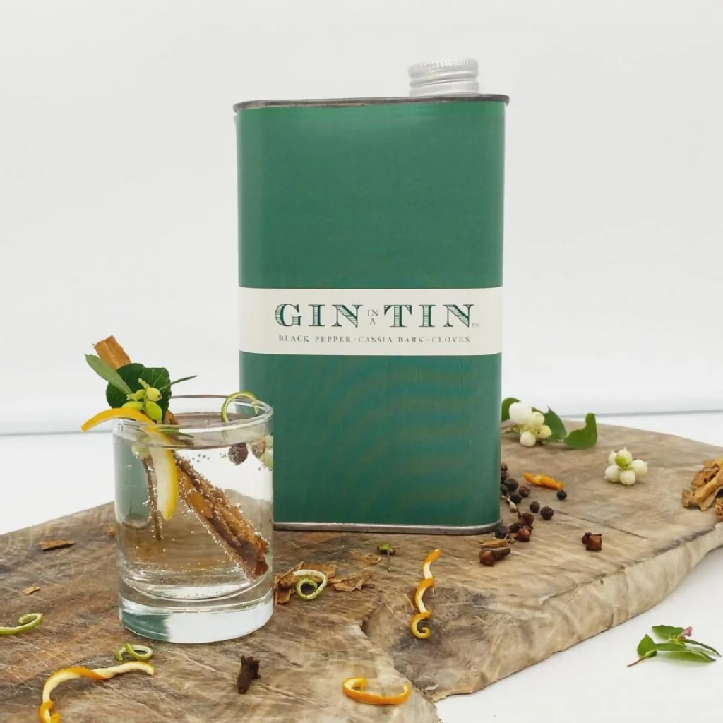 London Dry Black Pepper, Cassia Bark & Cloves Gin In A Tin | 50cl Tin