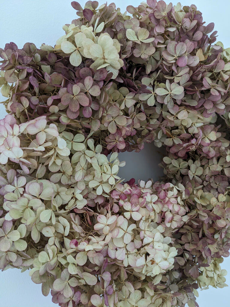 Lunaria Wreath with a Hint of Wild Poppies - Image 8
