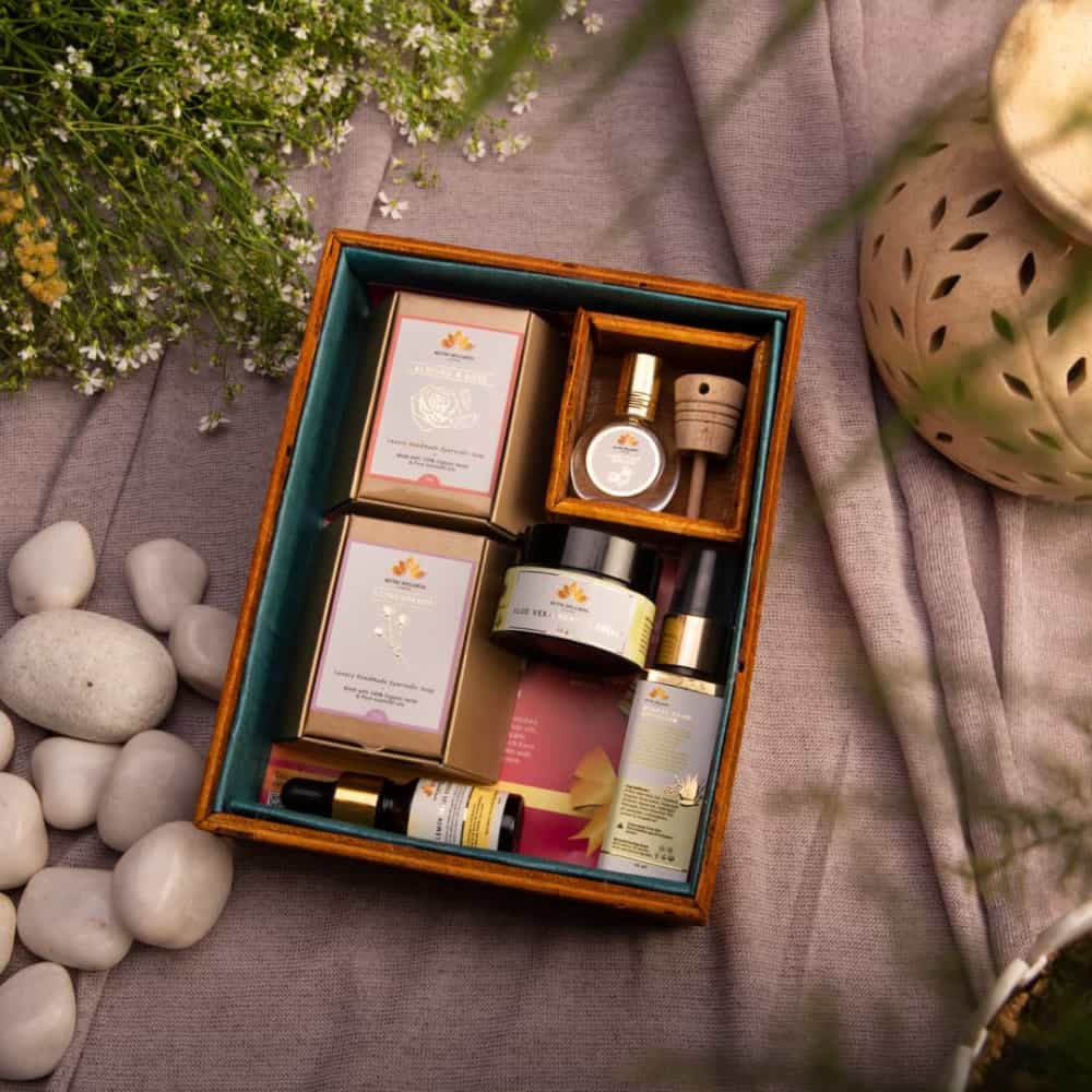 Luxury Ayurvedic Gift Set For Her - Image 2