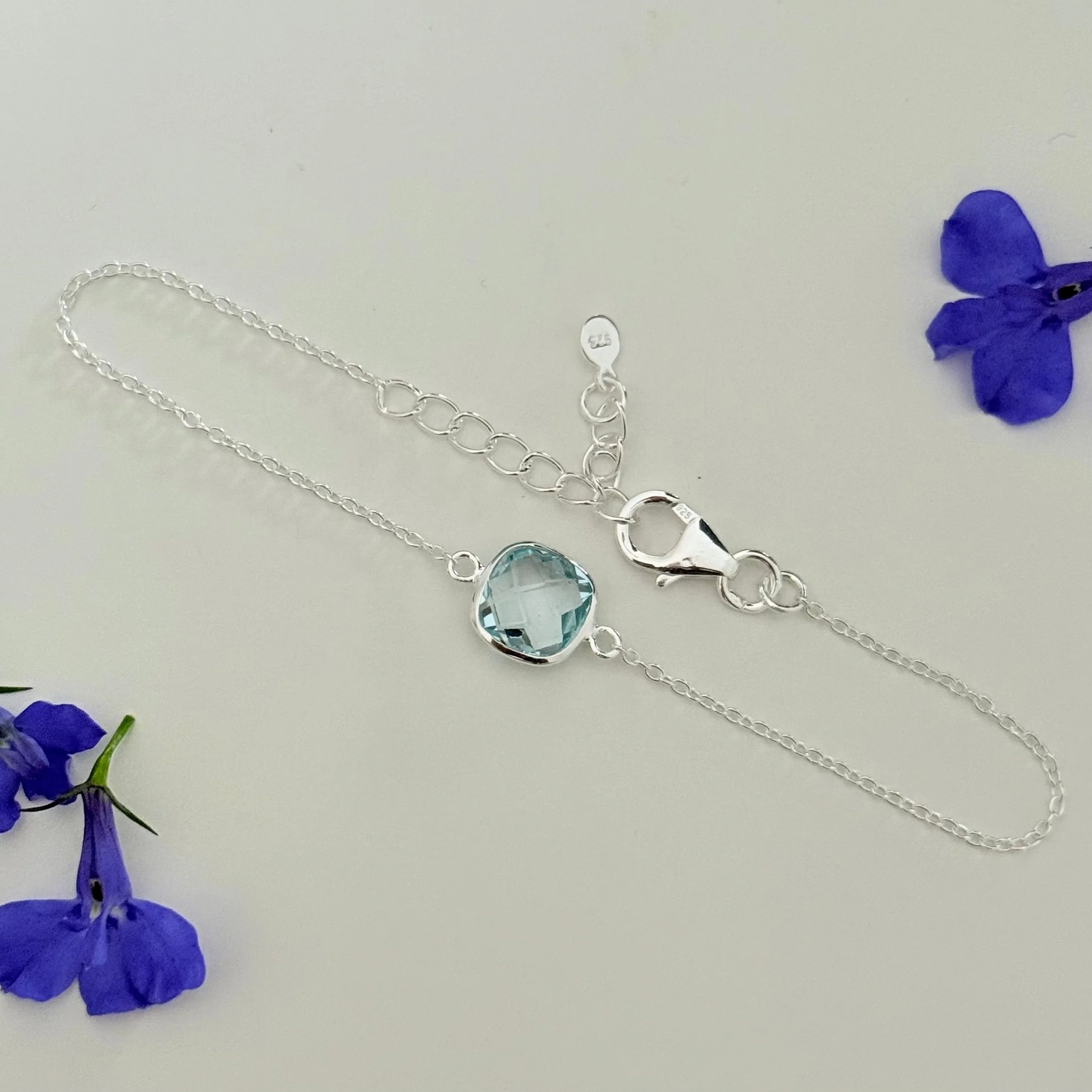 Minimal Adjustable Bracelet in Sterling Silver with a Square-Shaped Blue Topaz Gemstone - Image 4
