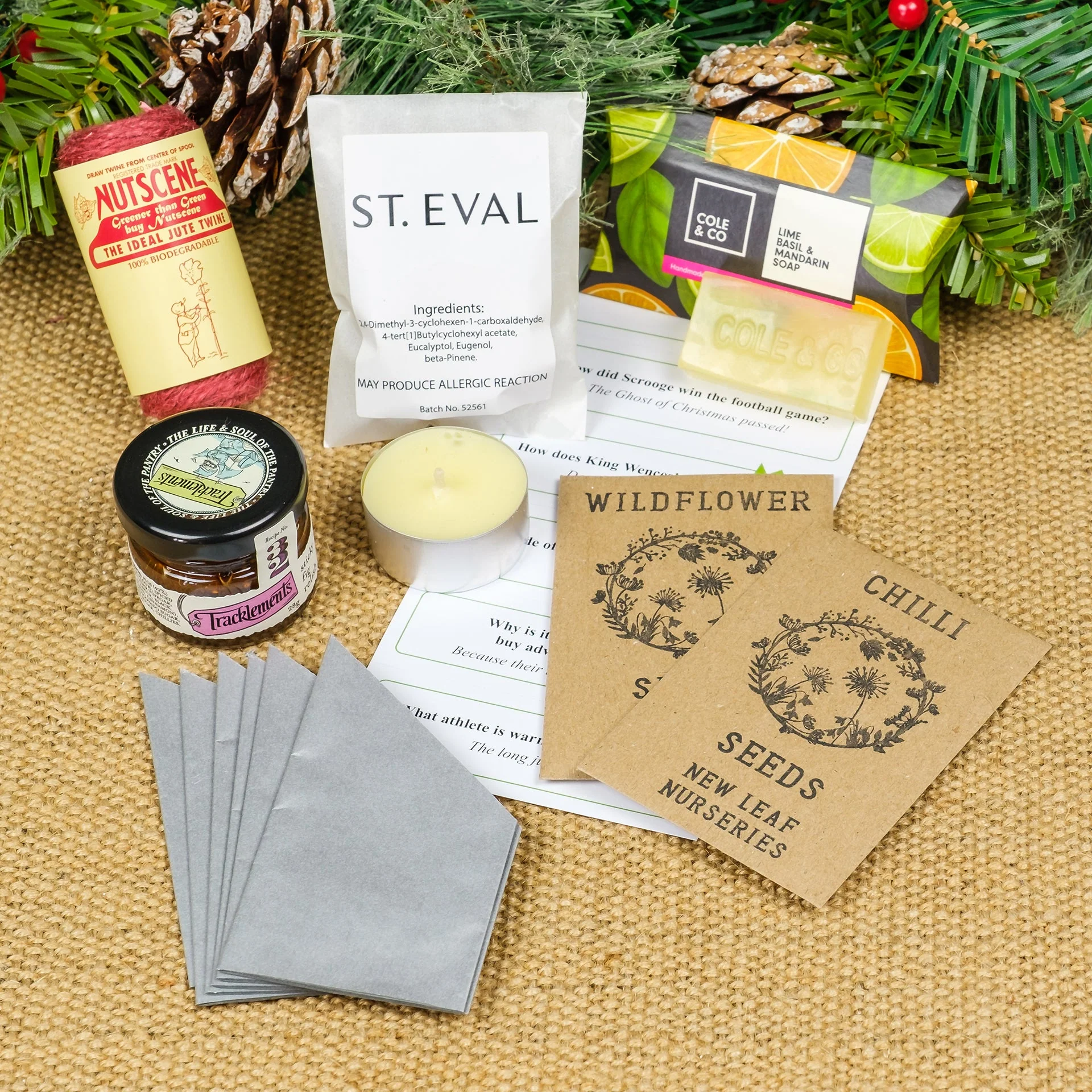 Mistletoe Christmas Cracker - Image 5