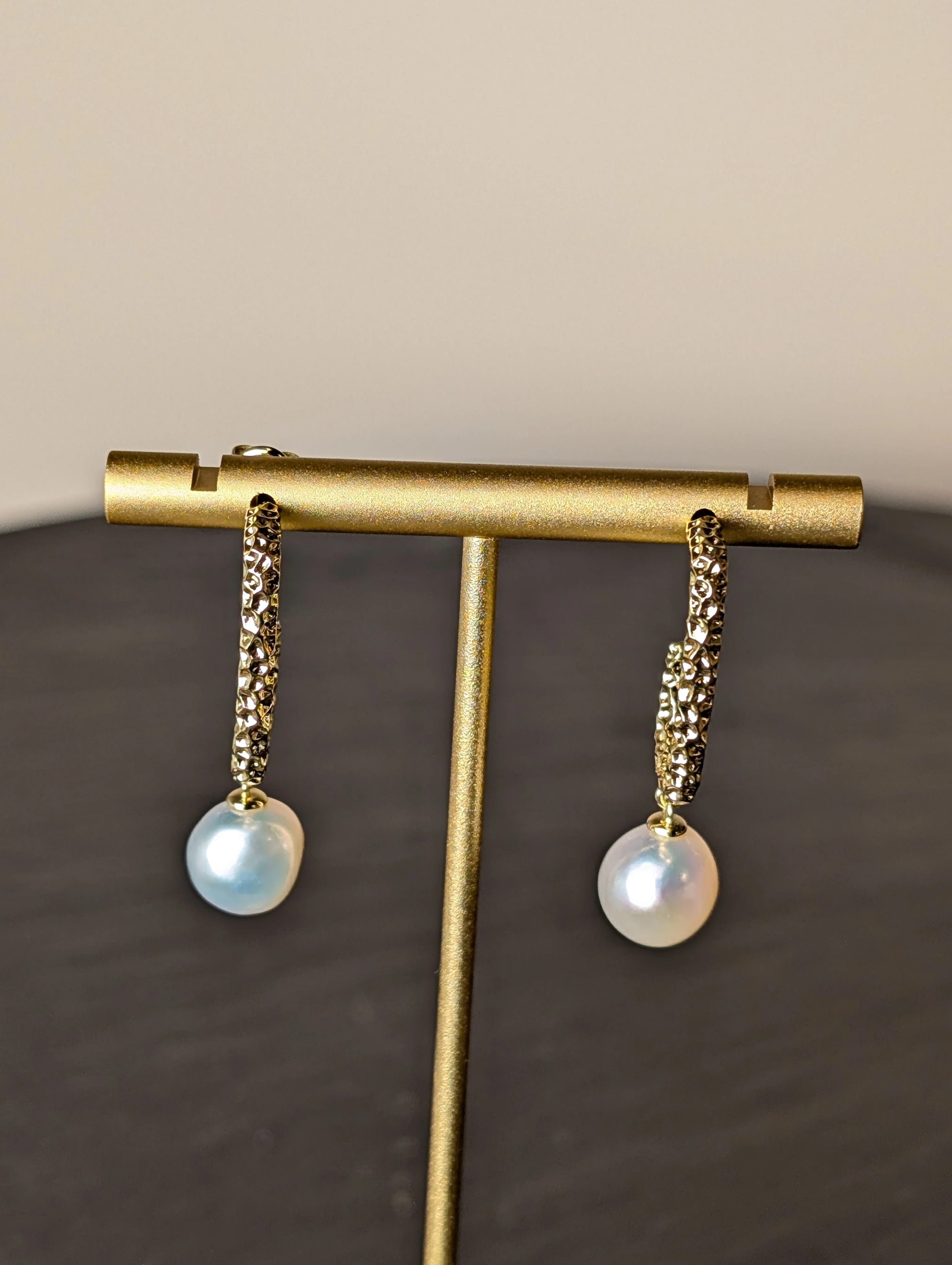 Nacre Earrings - Image 3