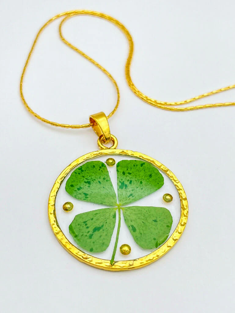 Necklace with good luck four-leaf clover - Image 5