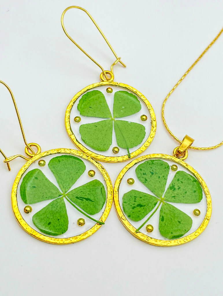 Necklace with good luck four-leaf clover - Image 6