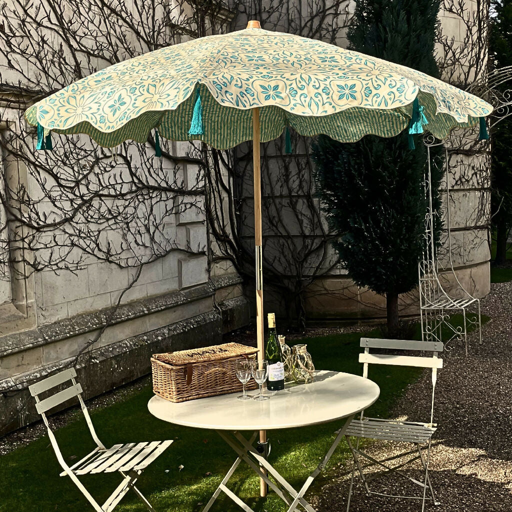 London Blue 2.2m Premium Outdoor Solid Wood Parasol Umbrella