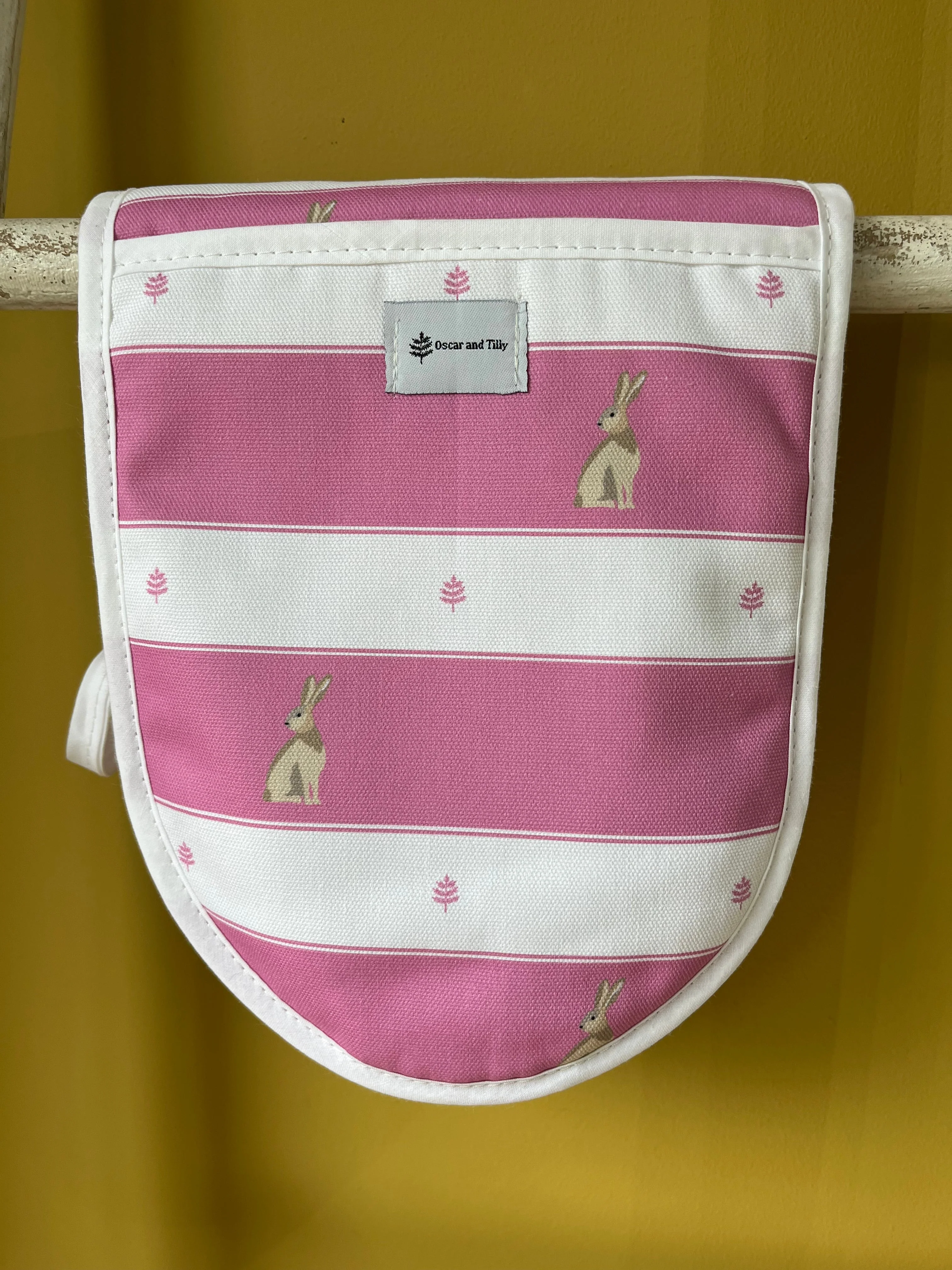 Hare Oven Gloves in 4 colours