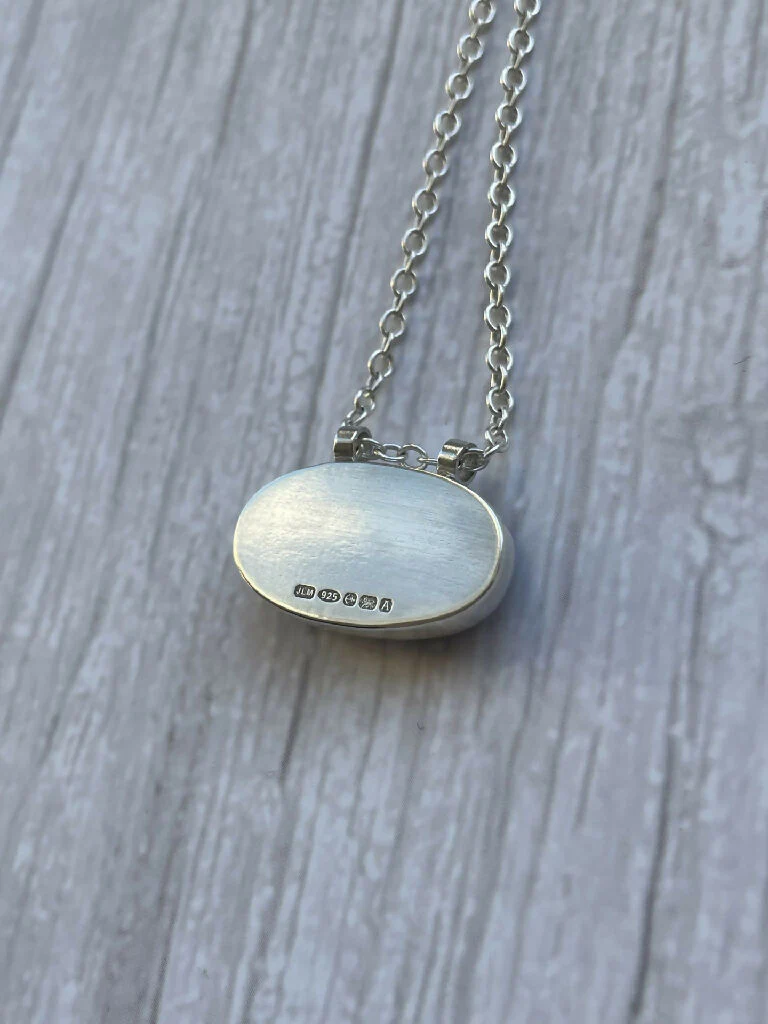 Oval shaped super seven crystal necklace - Image 2