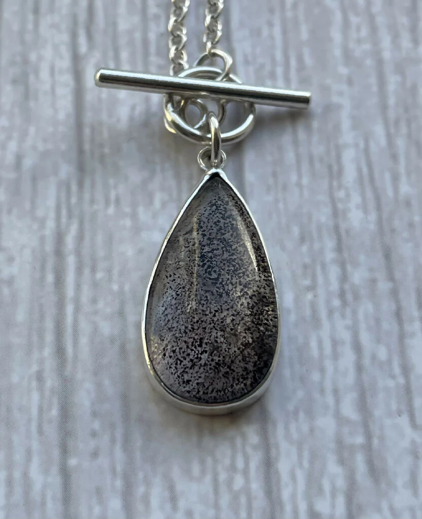Pear shaped super seven crystal necklace