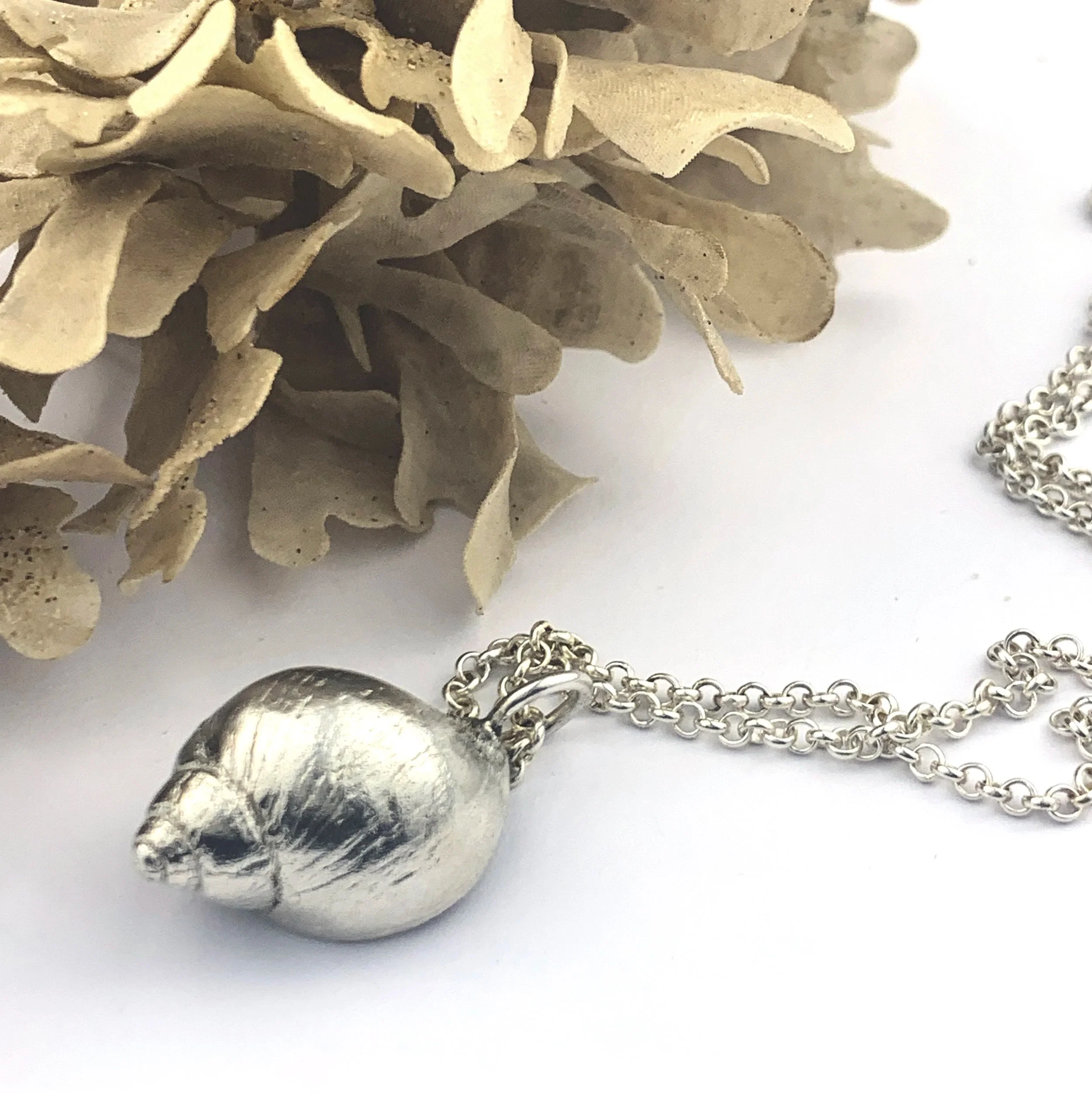 Perwinkle Pendant - Image 8