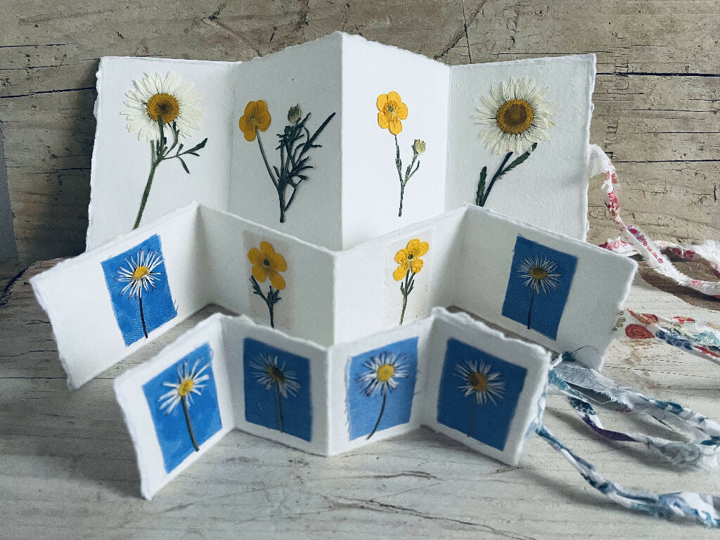 Pressed flower Keepsake concertina cards - Image 6