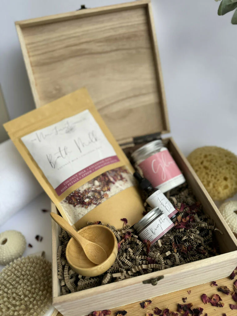 Radiant Glow Gift Set - Image 3