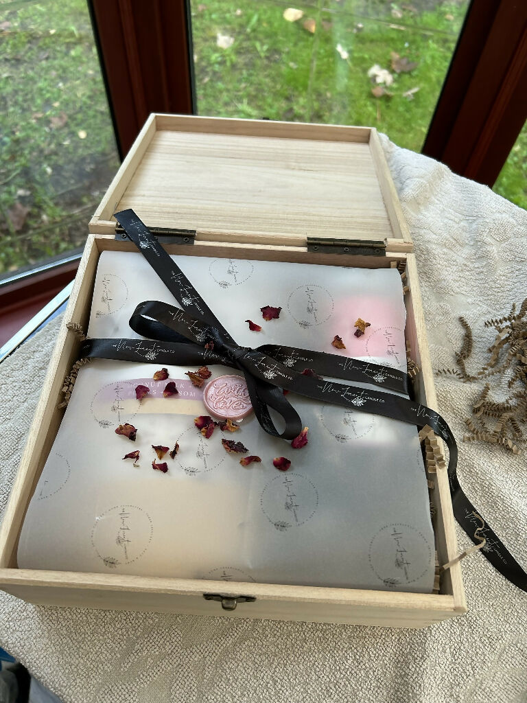Radiant Glow Gift Set - Image 4
