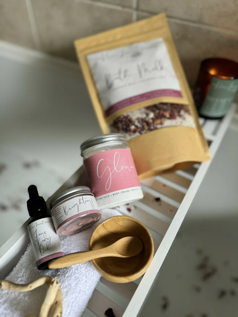 Radiant Glow Gift Set - Image 9