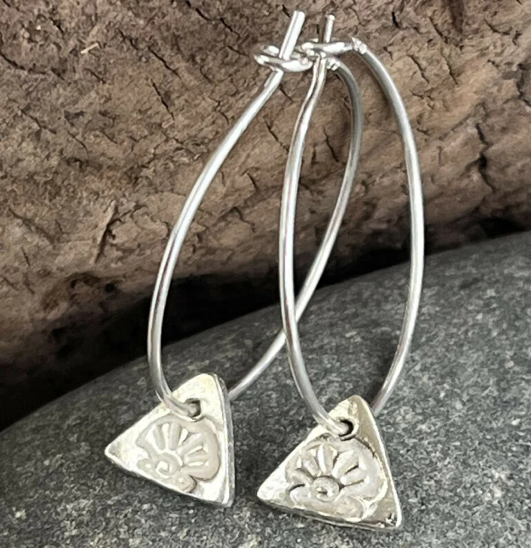 Tidal Point ~ Small fine silver shell stamped earrings.