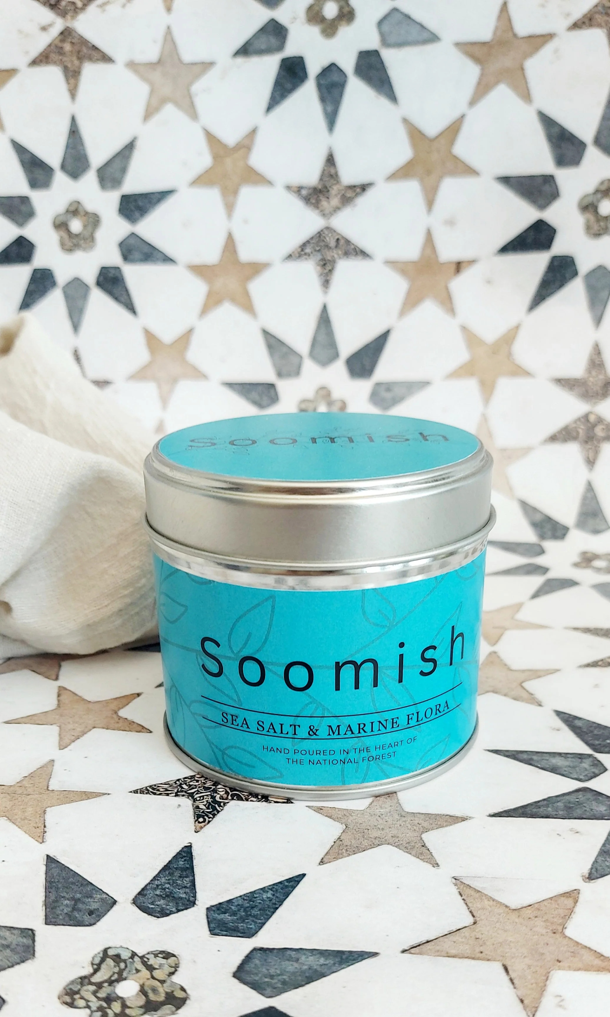 Sea Salt & Marine Flora Tin Candle - Image 2