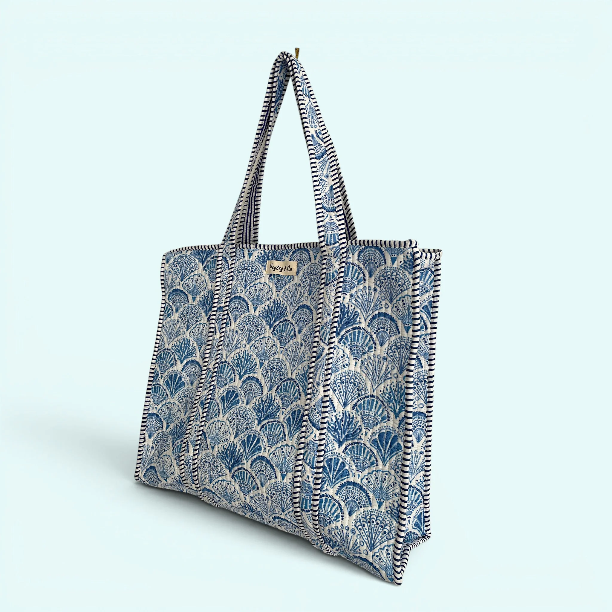 Seashell Blue and White Quilted Cotton Tote Bag - Image 3