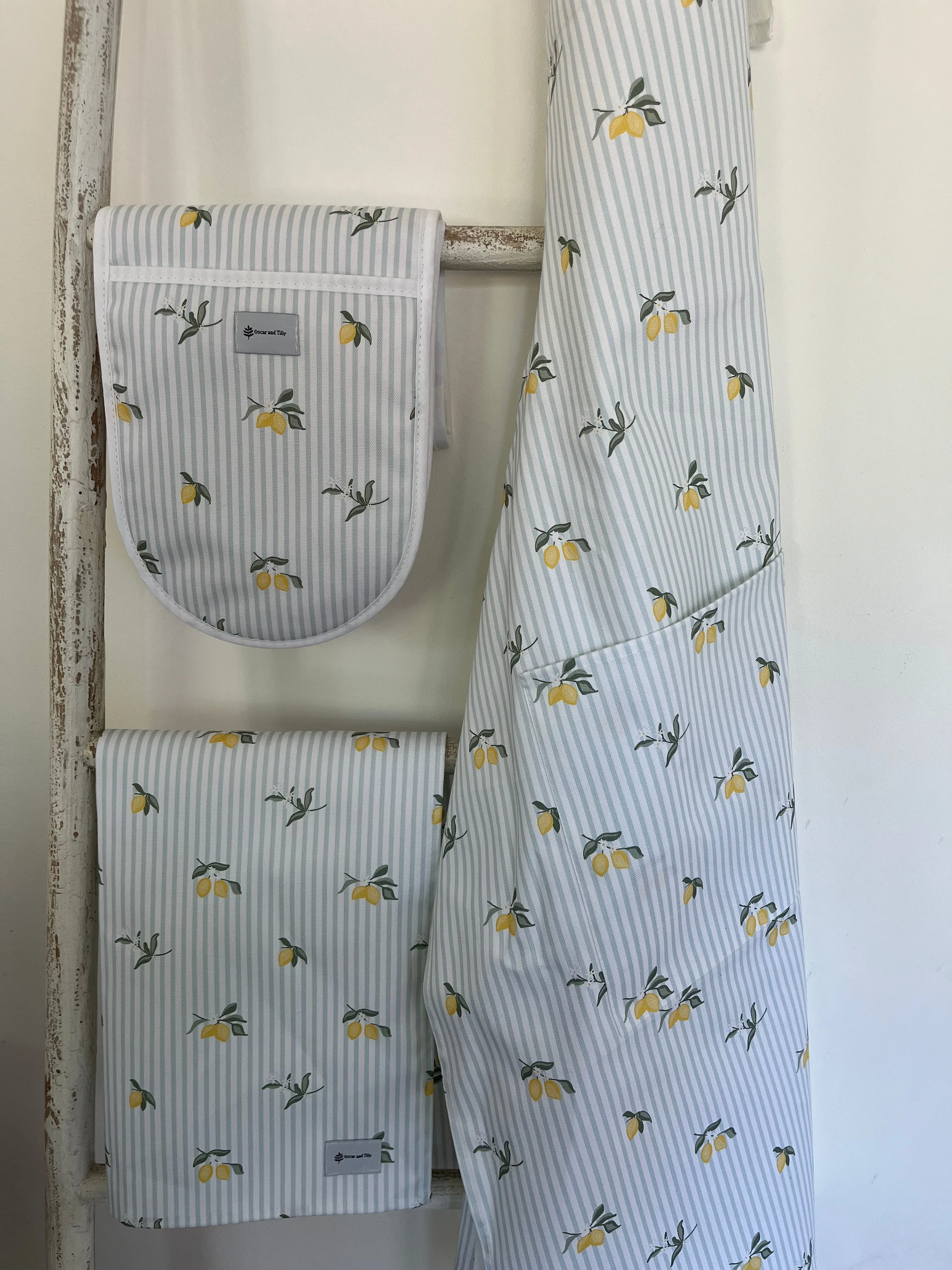 Sicilian Lemons Cotton Apron - Image 2