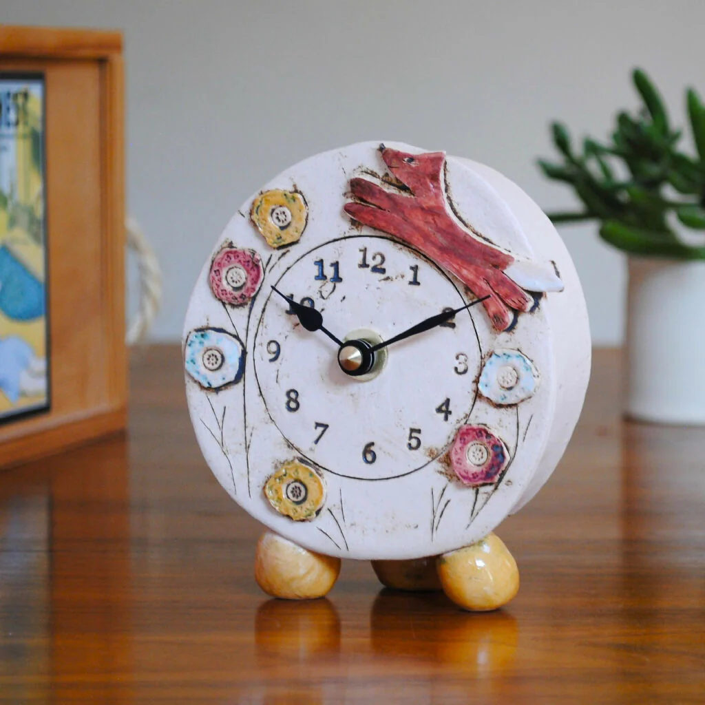Small Mantel Clock With Fox And Meadow - Image 4