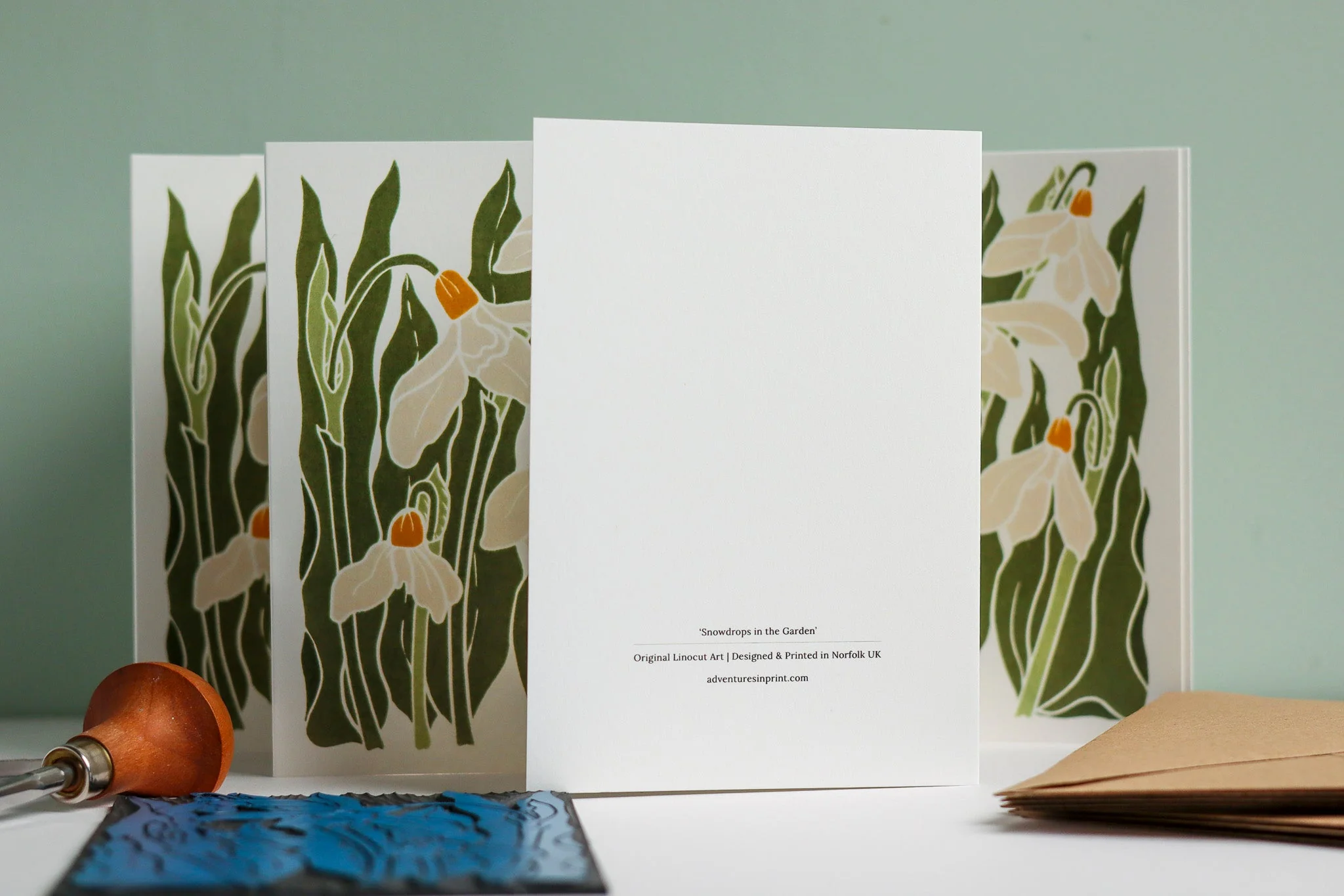 Snowdrops in the Garden | Set of 8 Notecards & Envelopes - Image 3