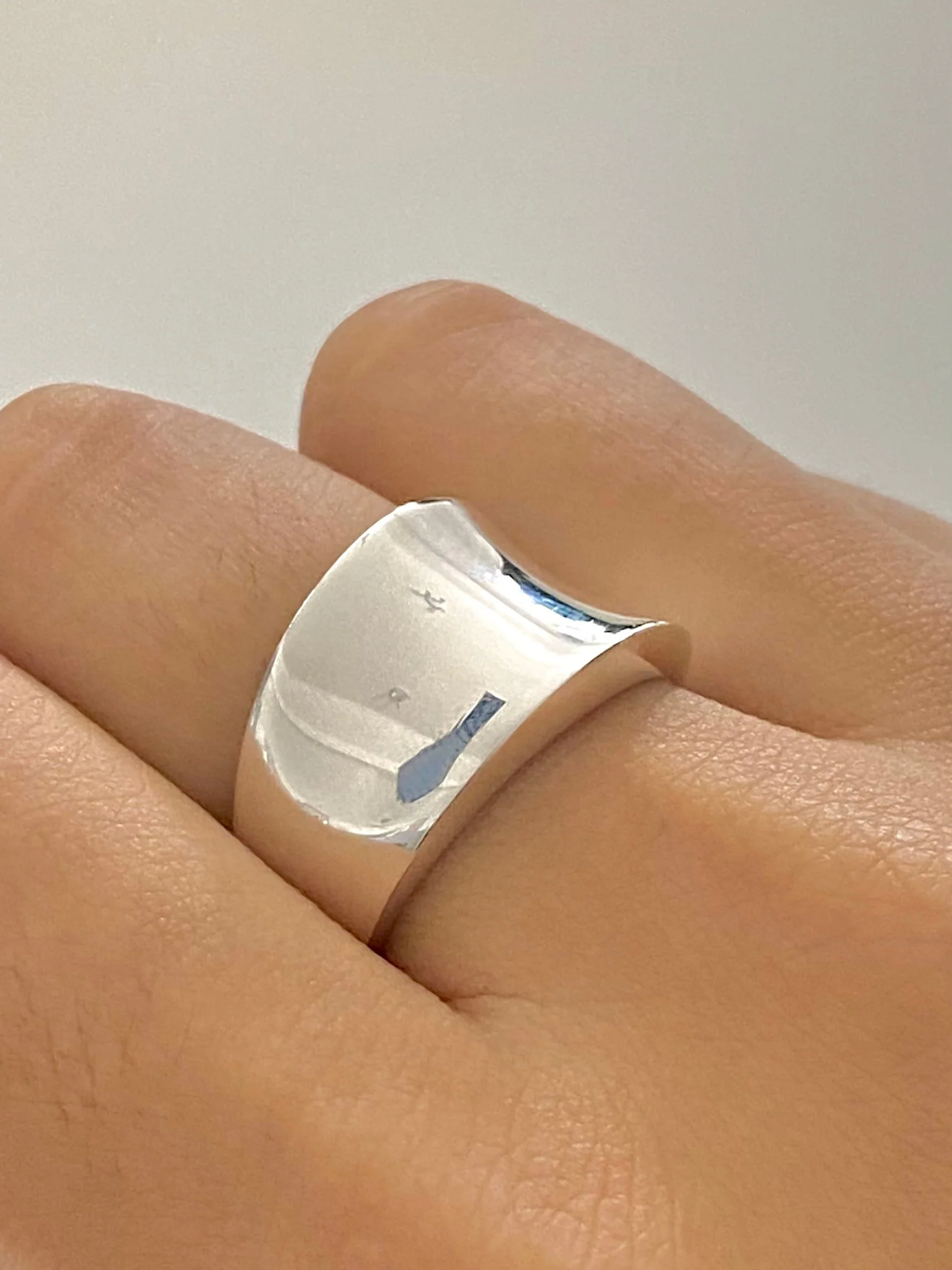 Sterling Silver Concave Tapered Ring - Image 7