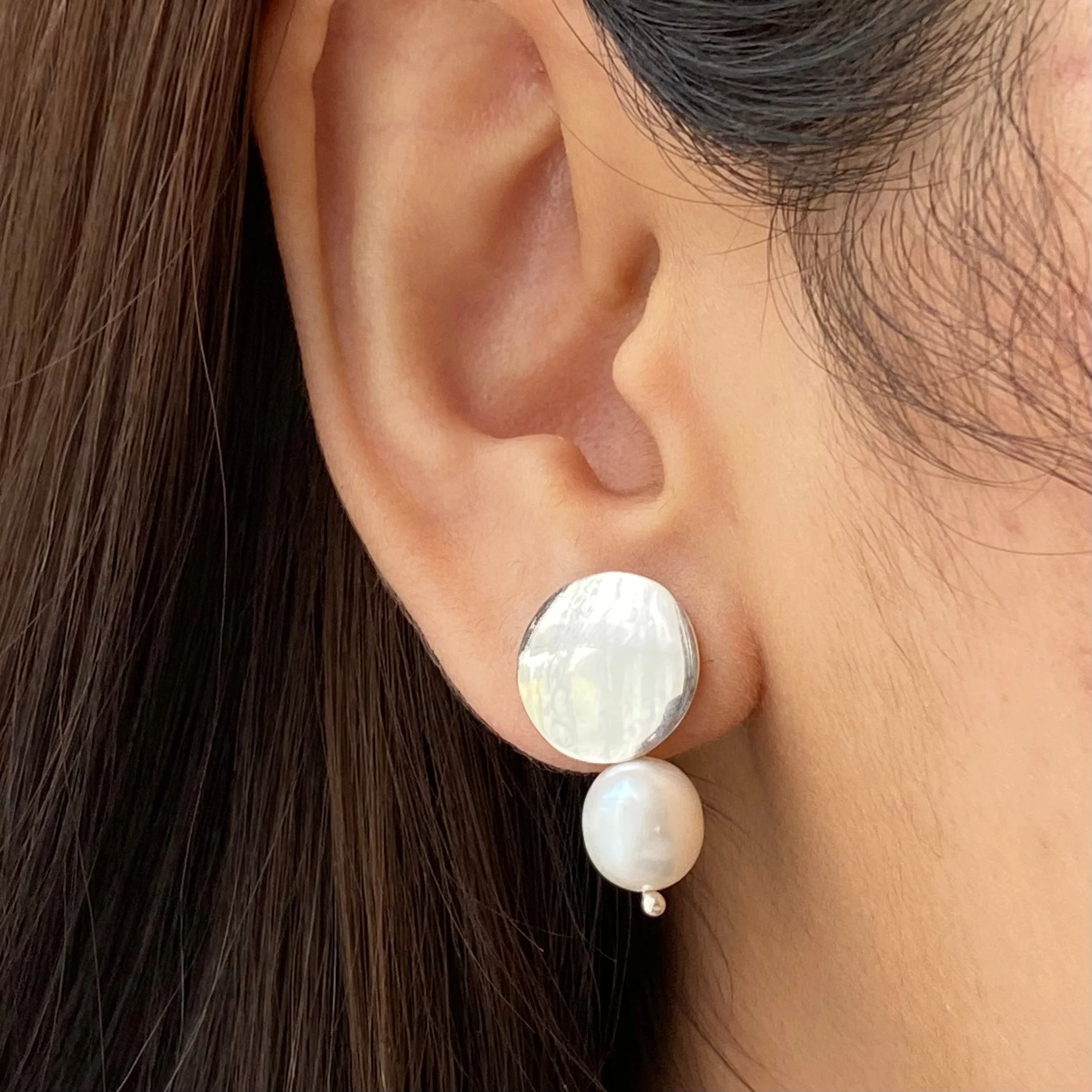 Sterling Silver Disc Earrings with a Freshwater Pearl Drop - Image 5