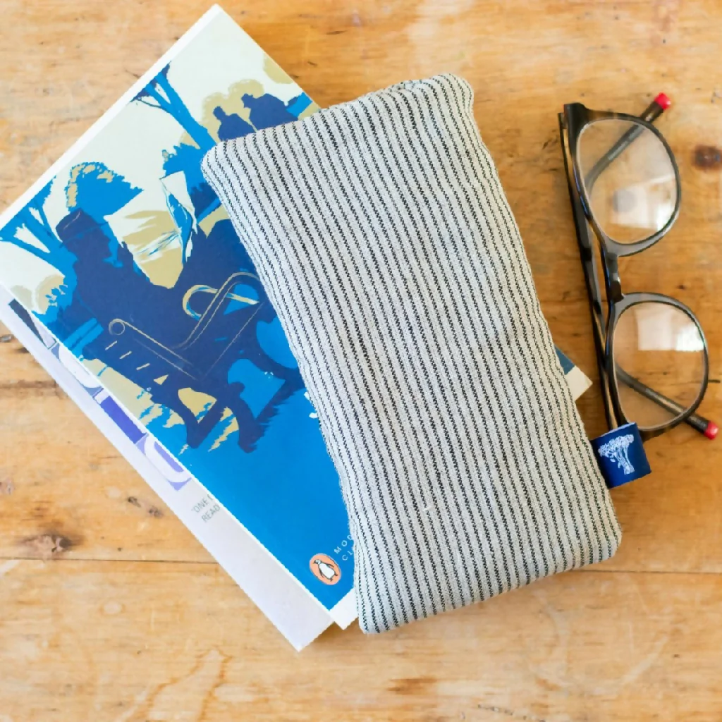 Striped Linen Glasses Case in Natural/Dark Blue - Image 2