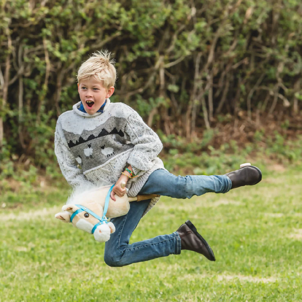 The Pipsqueak Priddy - Sheep Scene Knitted Jumper - Image 11