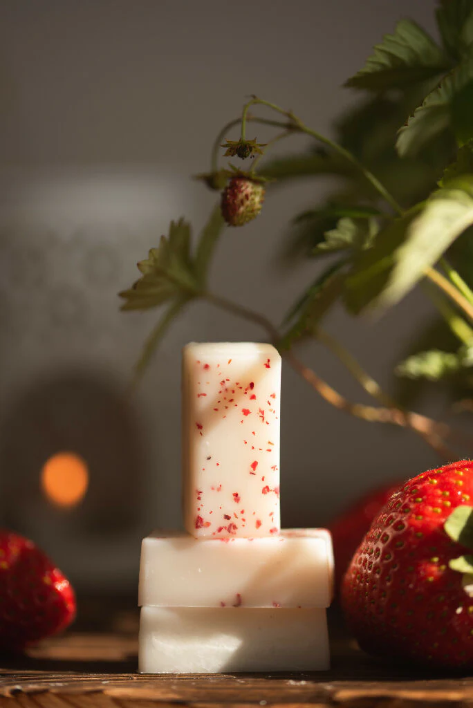 The Strawberry Patch Botanical Wax Melt - Image 2