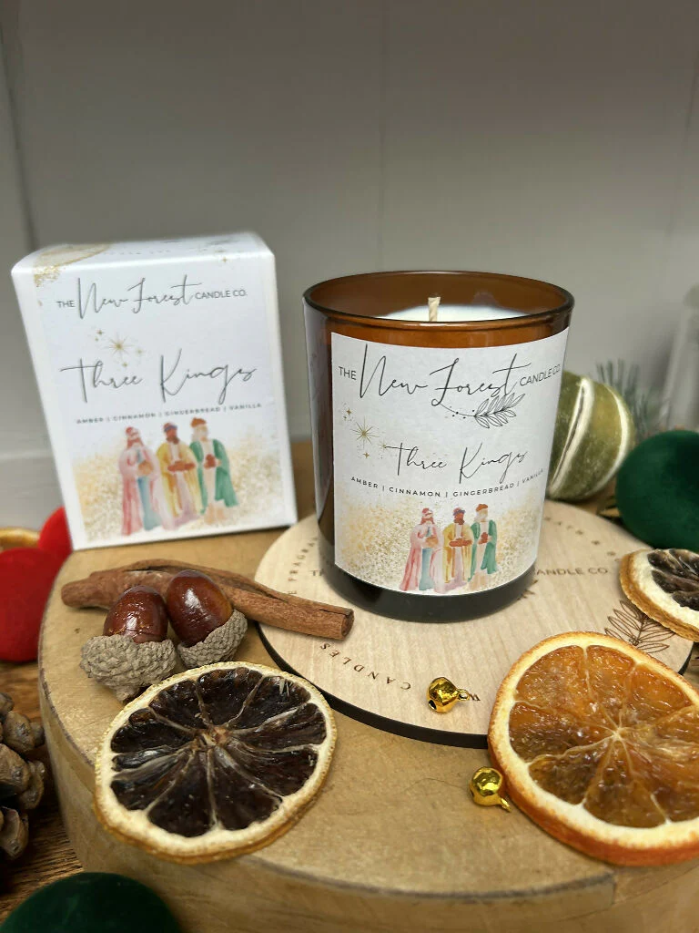 Three Kings Luxury Christmas Soy Candle - Image 6