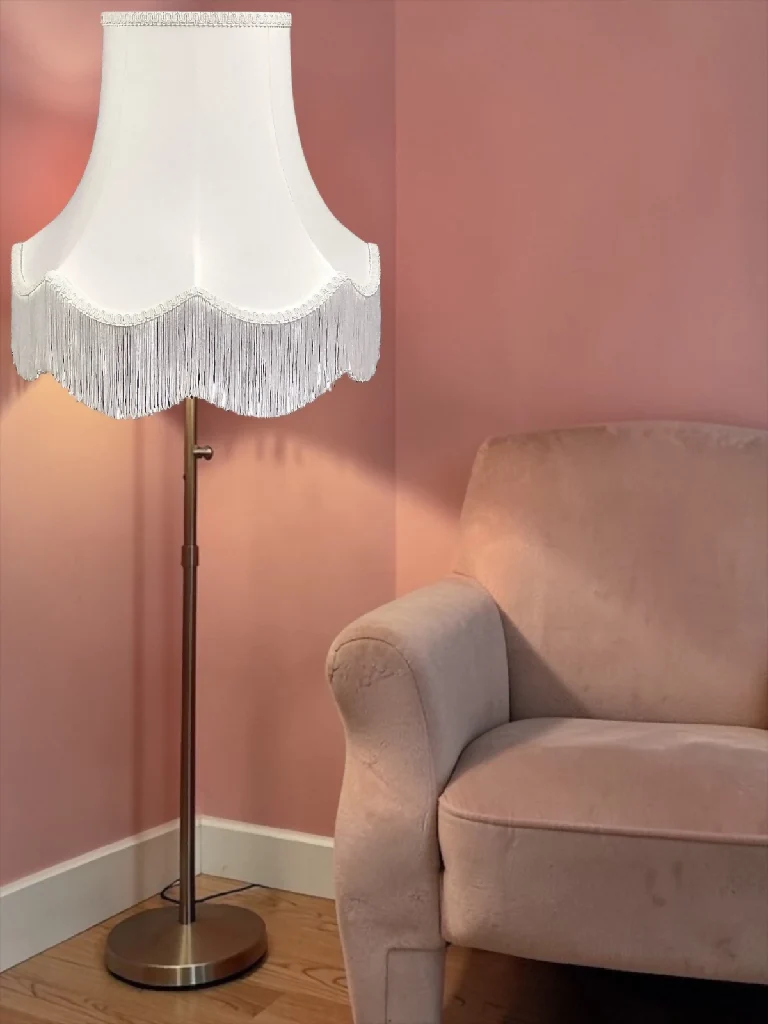 Traditional white fabric lampshades - Available in 8 sizes - Image 3