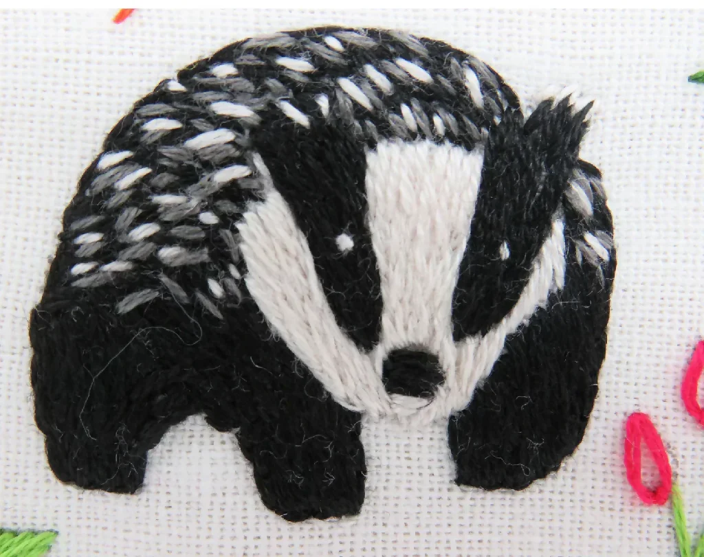 Walk in the Woods Modern Hand Embroidery - Image 3