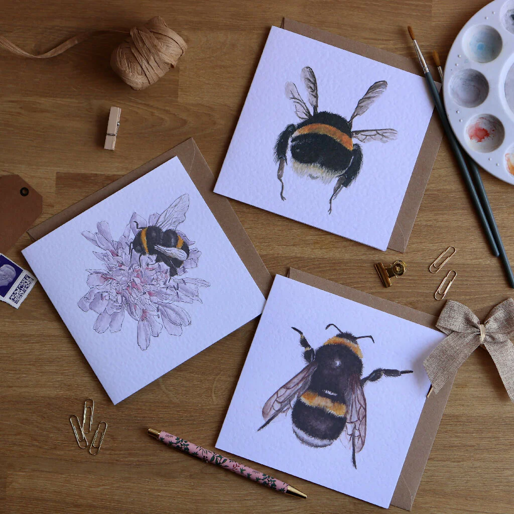 Flying Bee Greeting Card - Image 3