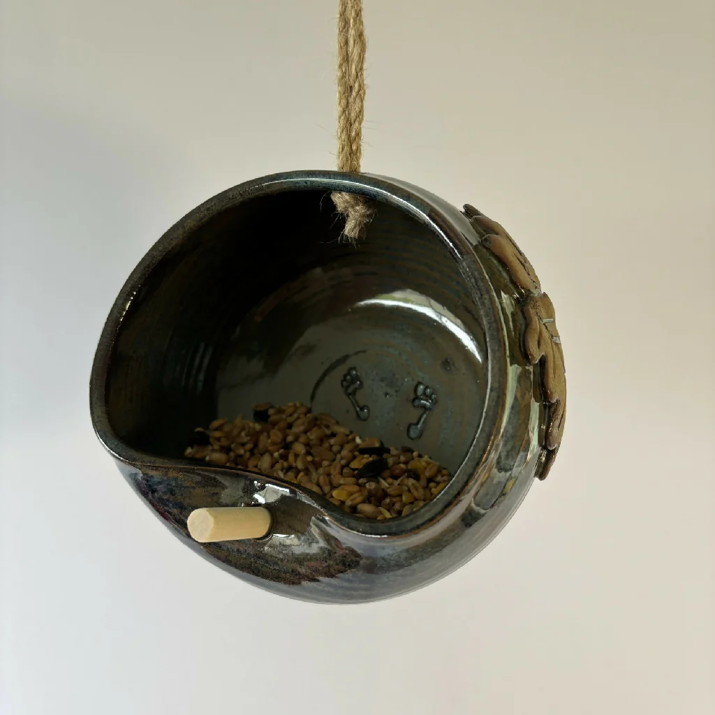 Garden / Wild Bird Feeder ceramic hanging - Image 12
