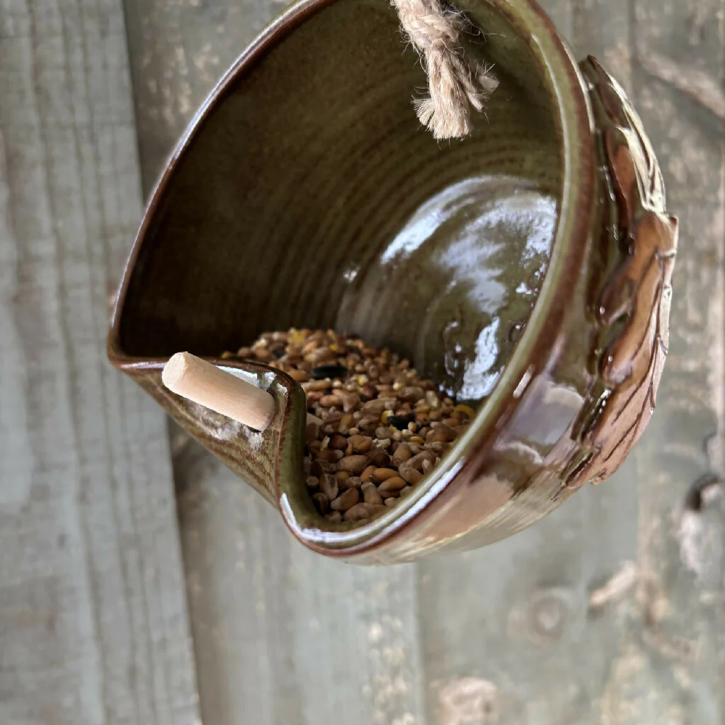 Garden / Wild Bird Feeder ceramic hanging - Image 9