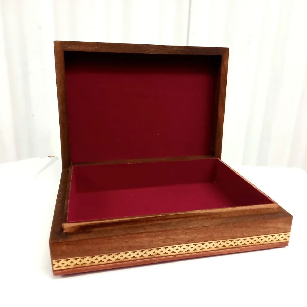 Wooden Handcrafted Elephant Jewellery Box - Image 7